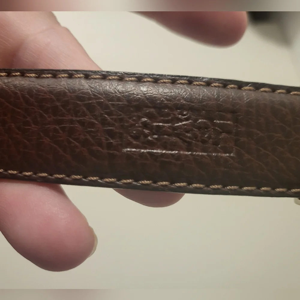 Levi Boys Size 26 Reversible Belt